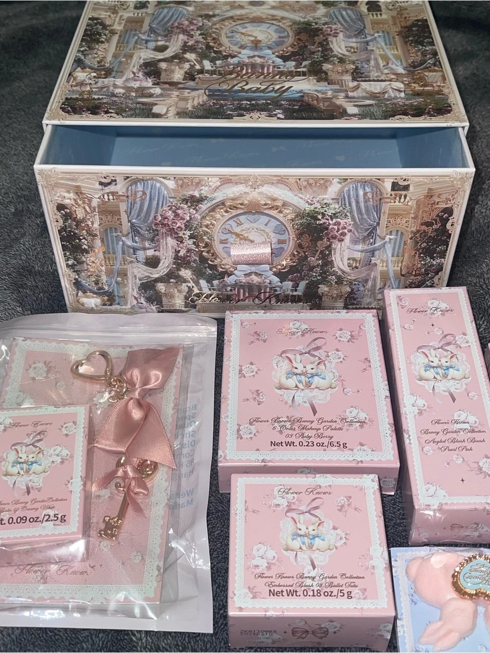 Flower knows makeup bundle